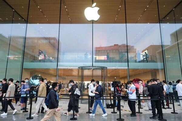 Apple закончила квартал с рекордной выручкой