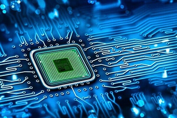 AMD и Intel прекращают поставлять чипы в Россию
